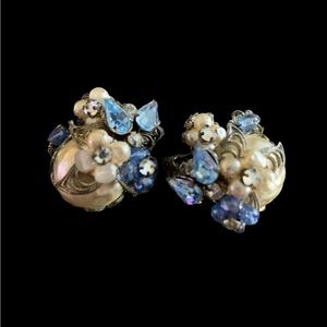 Vintage Original by Robert Signed Clip on Earrings